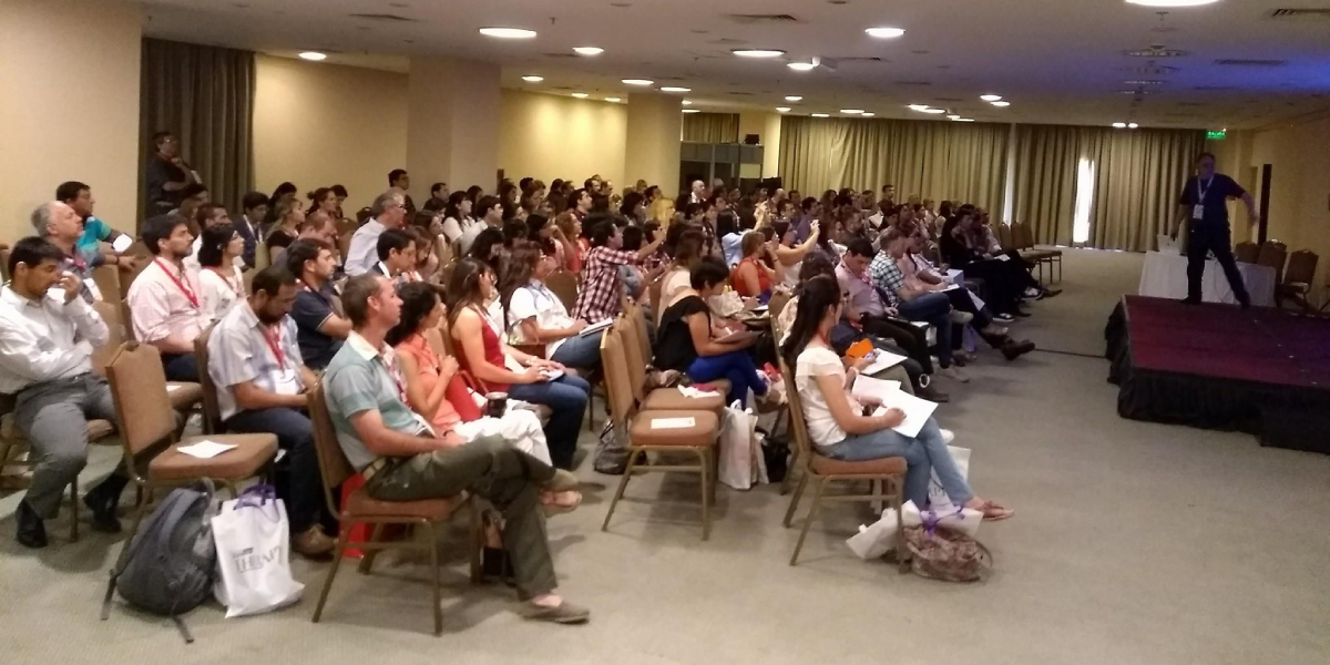 Sociedad Argentina de Dermatología Veterinaria